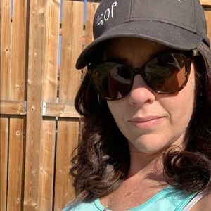 Meet your Posher, Glenda